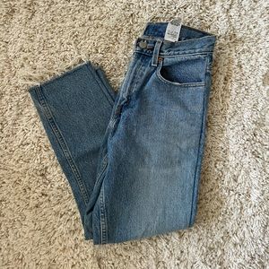 Vintage Cropped Levi’s